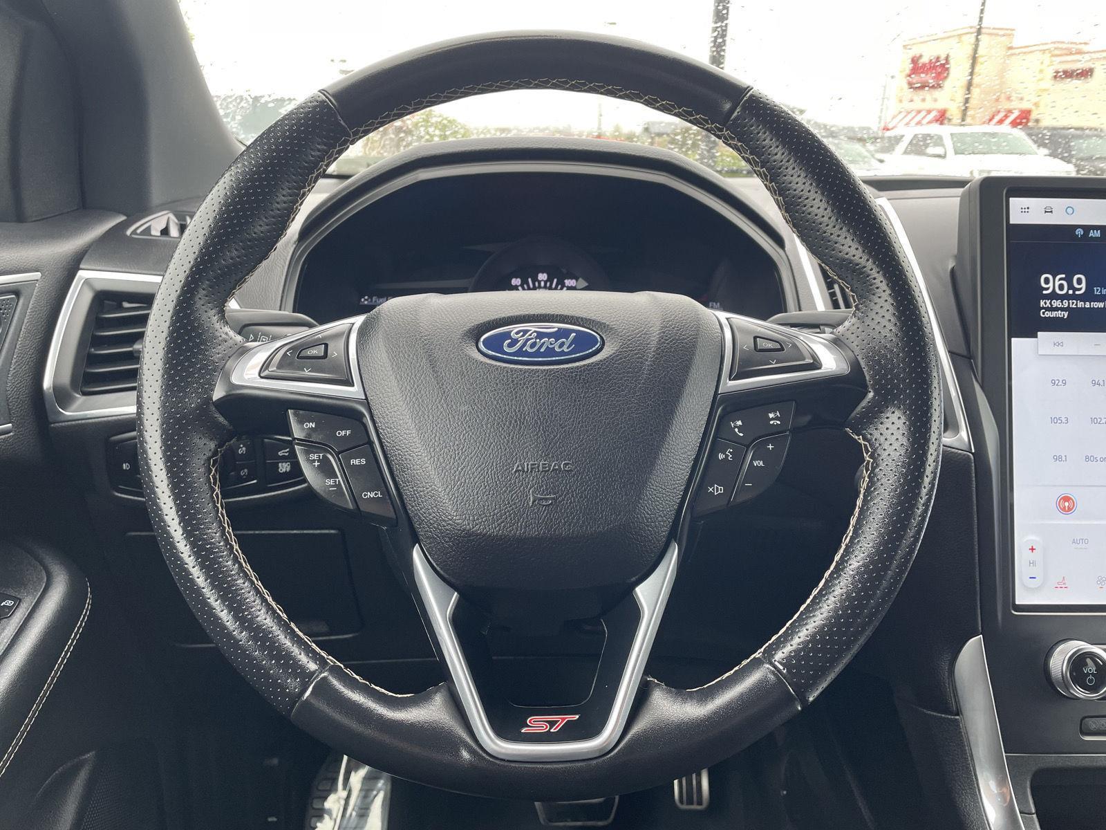 Used 2024 Ford Edge for sale in Lincoln NE