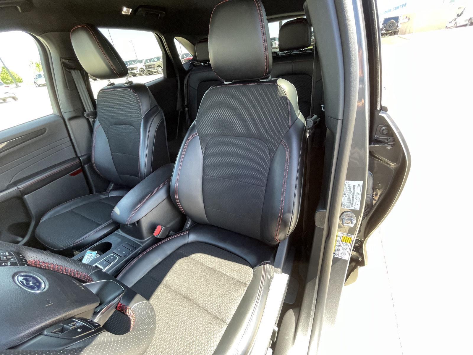 Used 2025 Ford Escape for sale in Lincoln NE