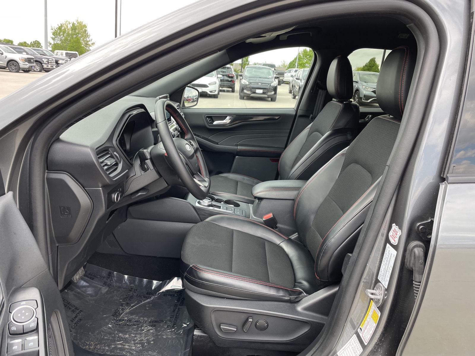 Used 2025 Ford Escape for sale in Lincoln NE
