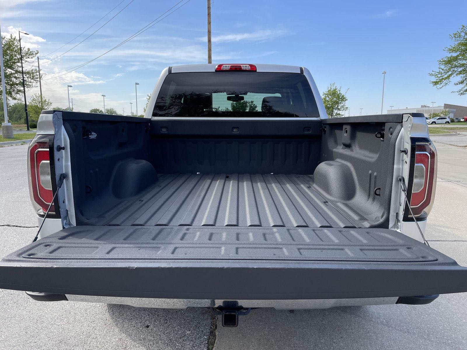Used 2018 GMC Sierra 1500 for sale in Lincoln NE