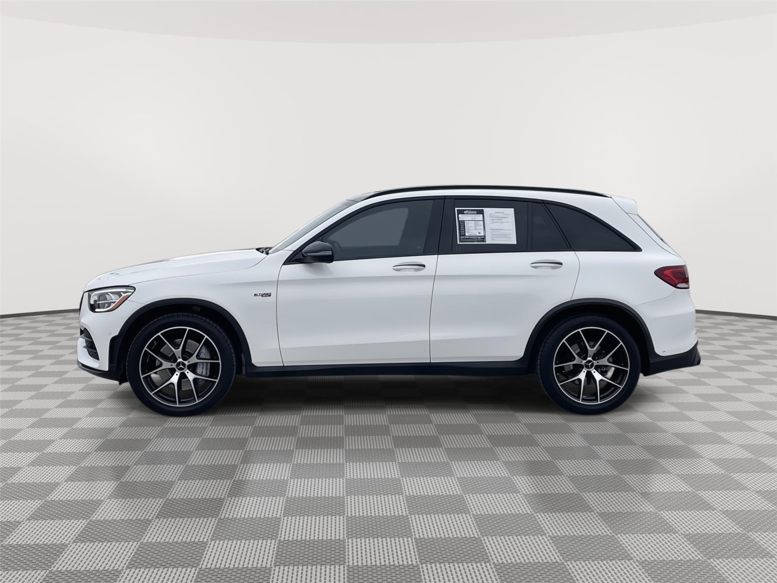 Used 2022 Mercedes-Benz GLC for sale in Lincoln NE
