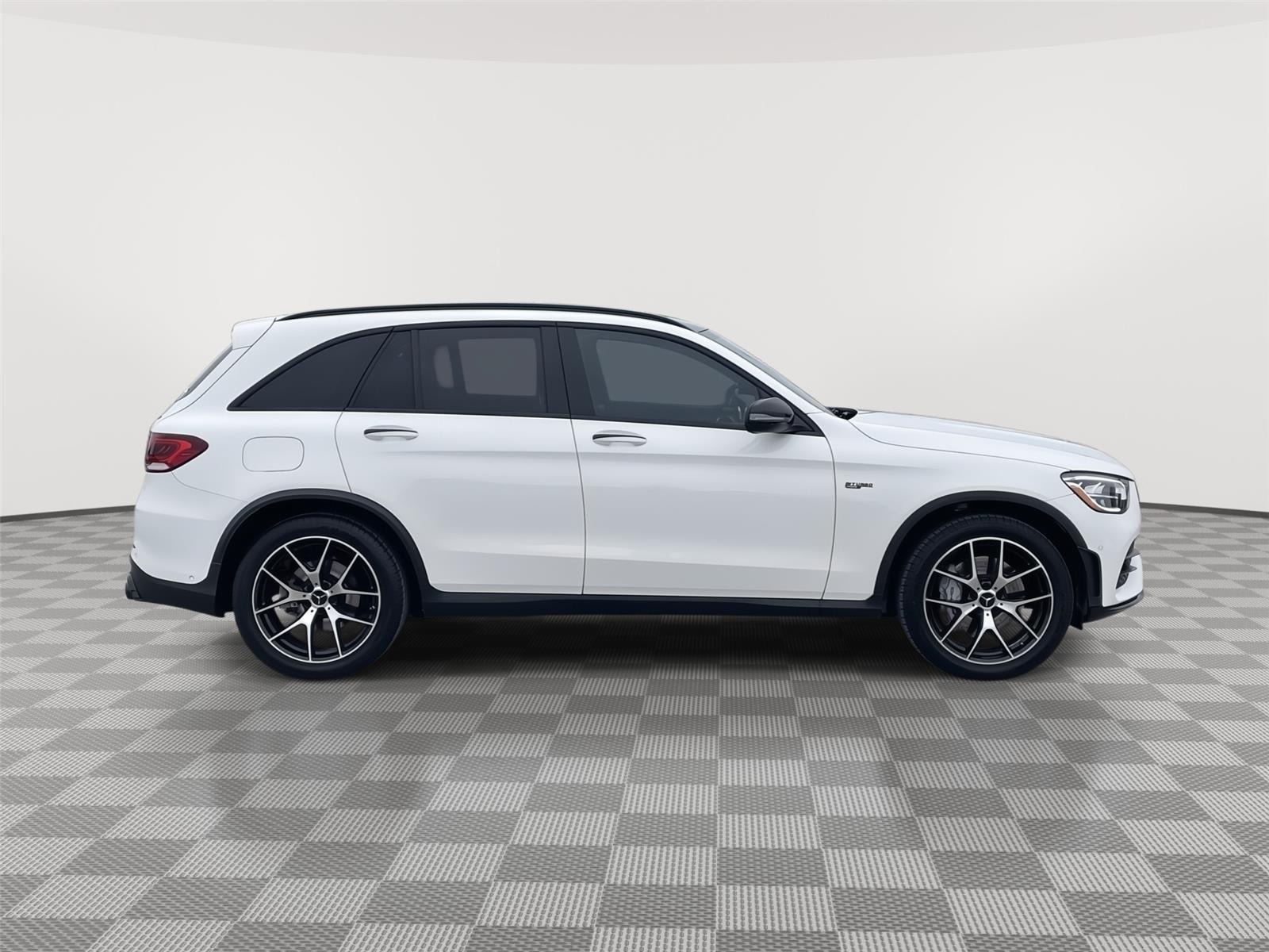 Used 2022 Mercedes-Benz GLC for sale in Lincoln NE