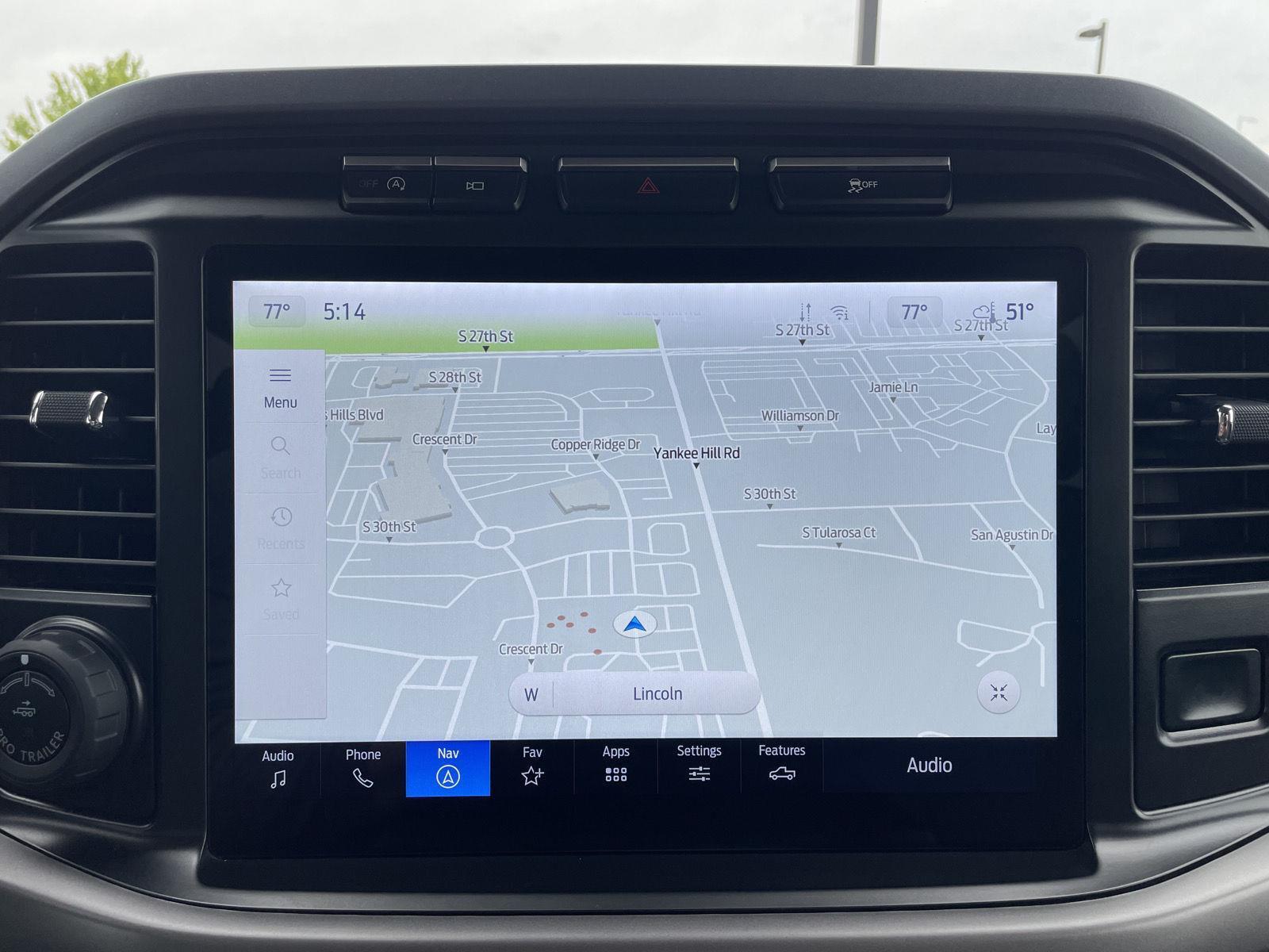 Vehicle photo 25