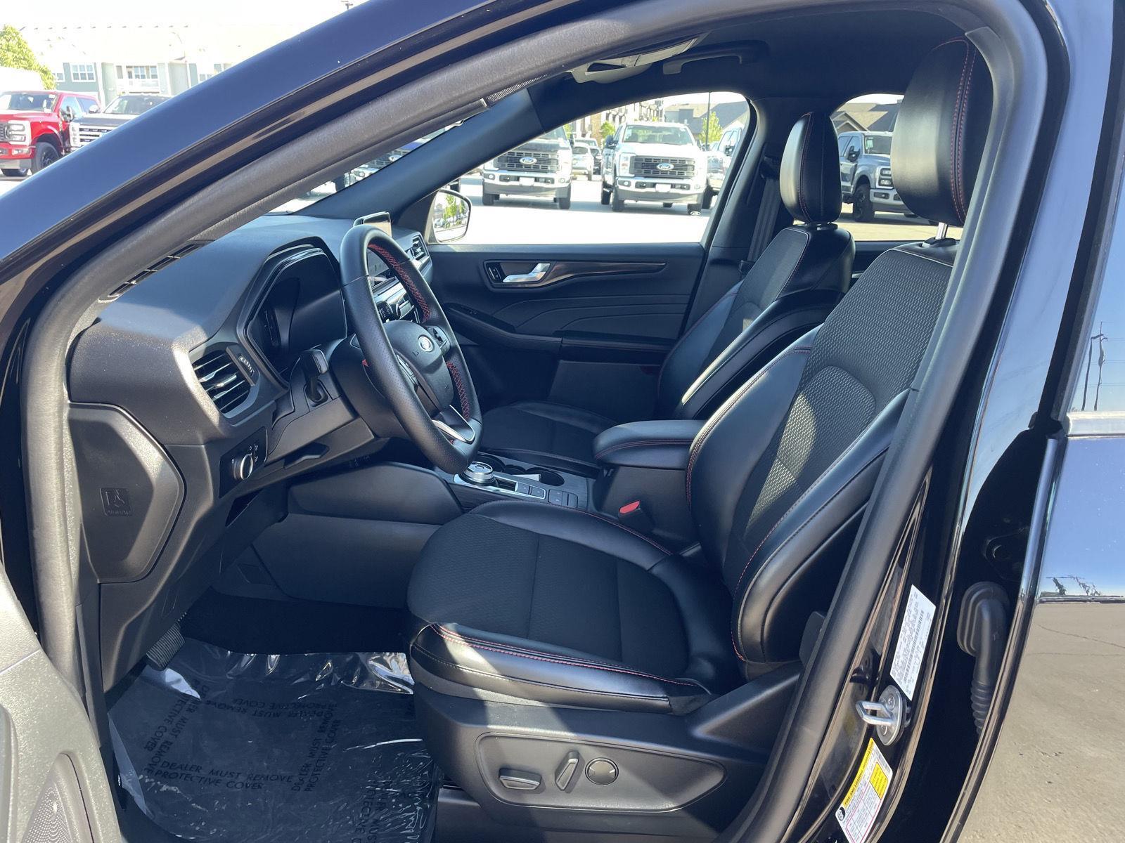 Used 2025 Ford Escape for sale in Lincoln NE
