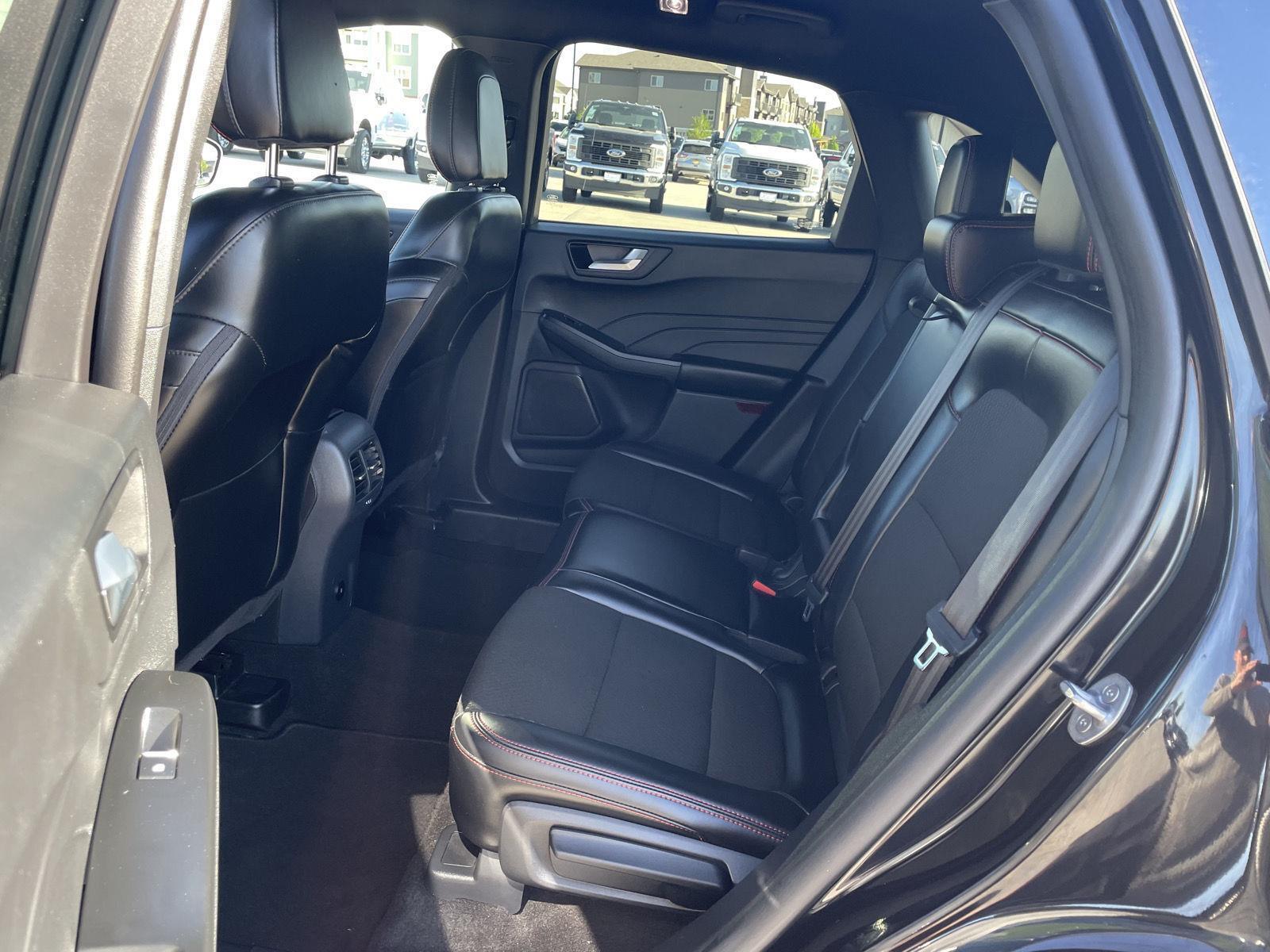 Used 2025 Ford Escape for sale in Lincoln NE