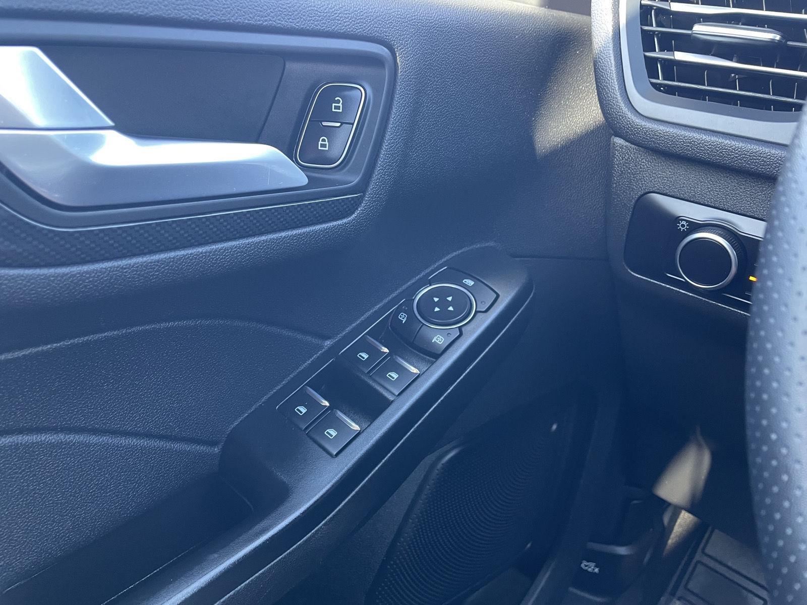 Used 2025 Ford Escape for sale in Lincoln NE