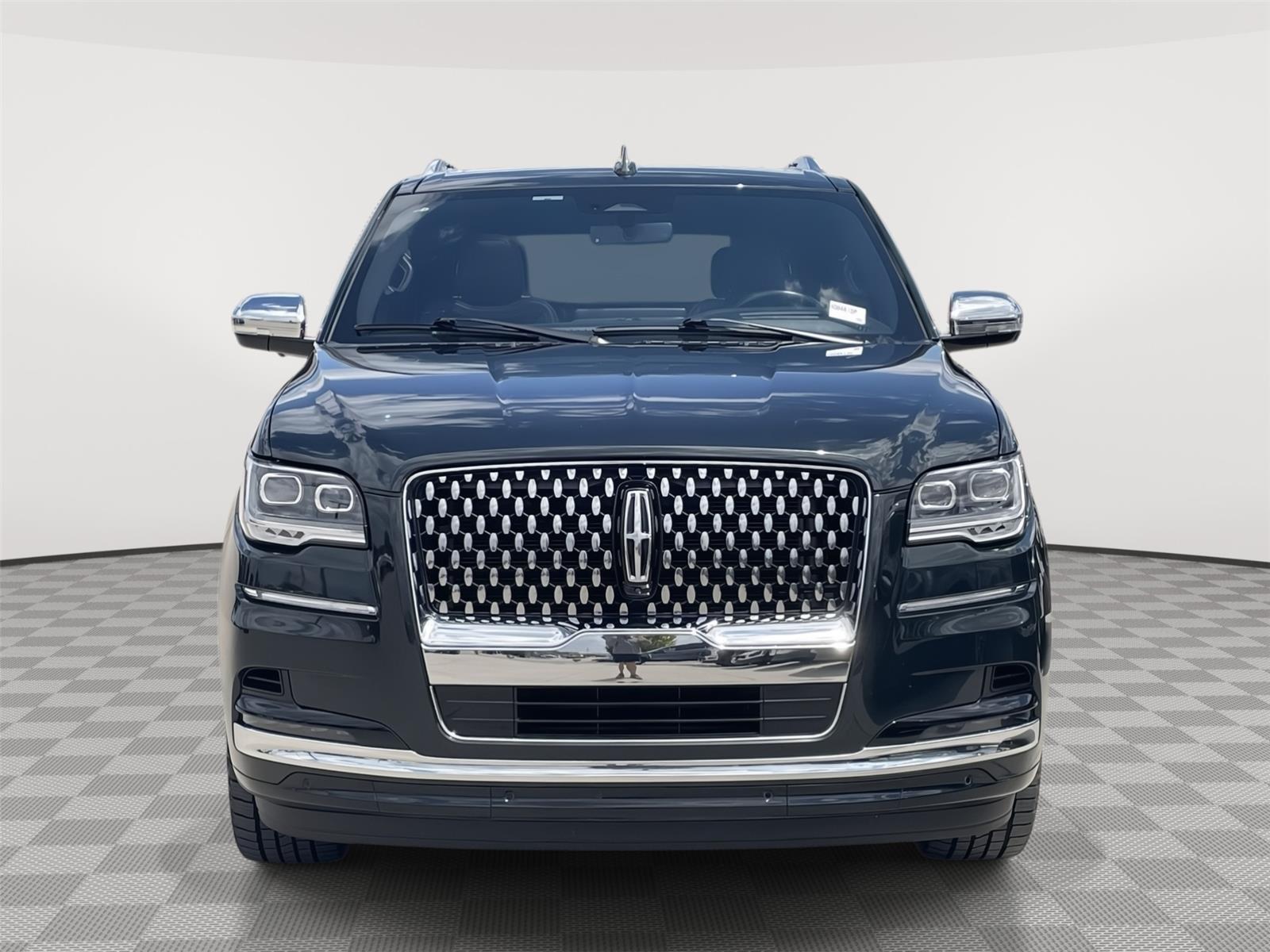 Used 2023 Lincoln Navigator for sale in Lincoln NE
