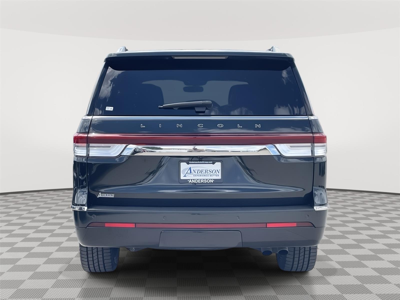 Used 2023 Lincoln Navigator for sale in Lincoln NE