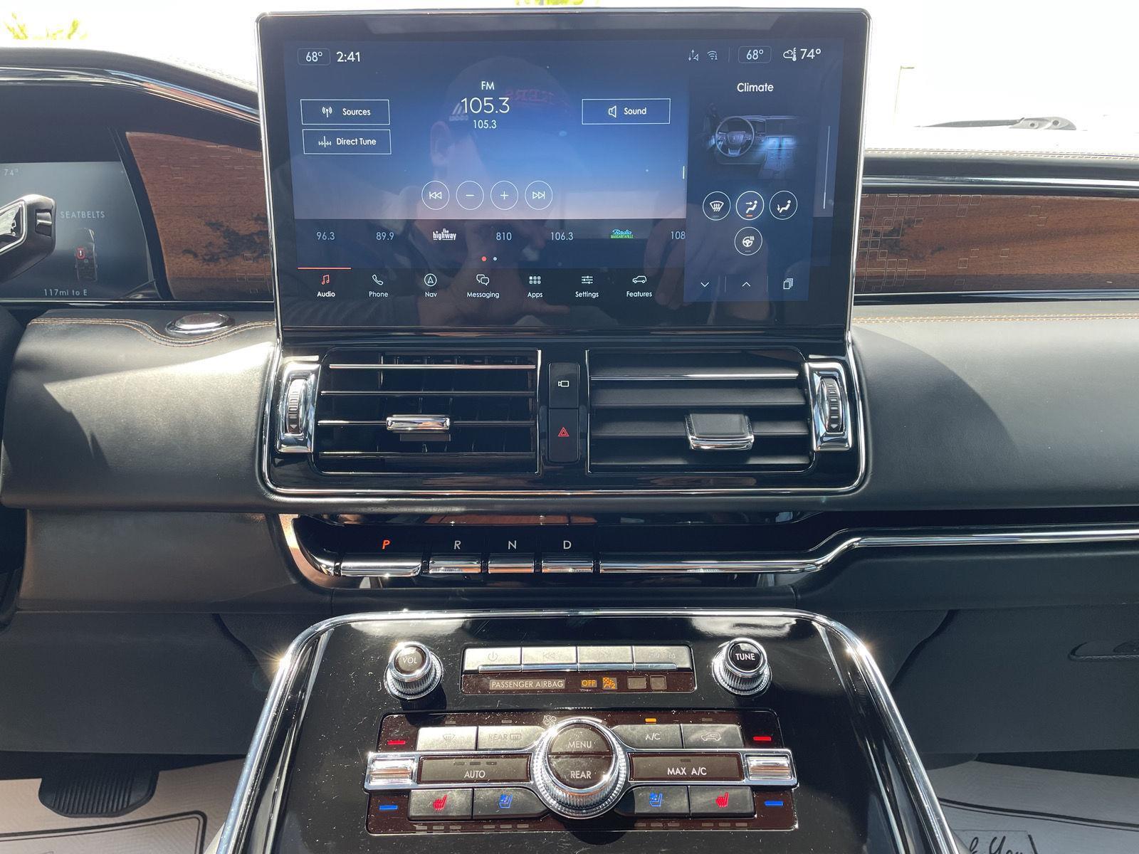 Used 2023 Lincoln Navigator for sale in Lincoln NE