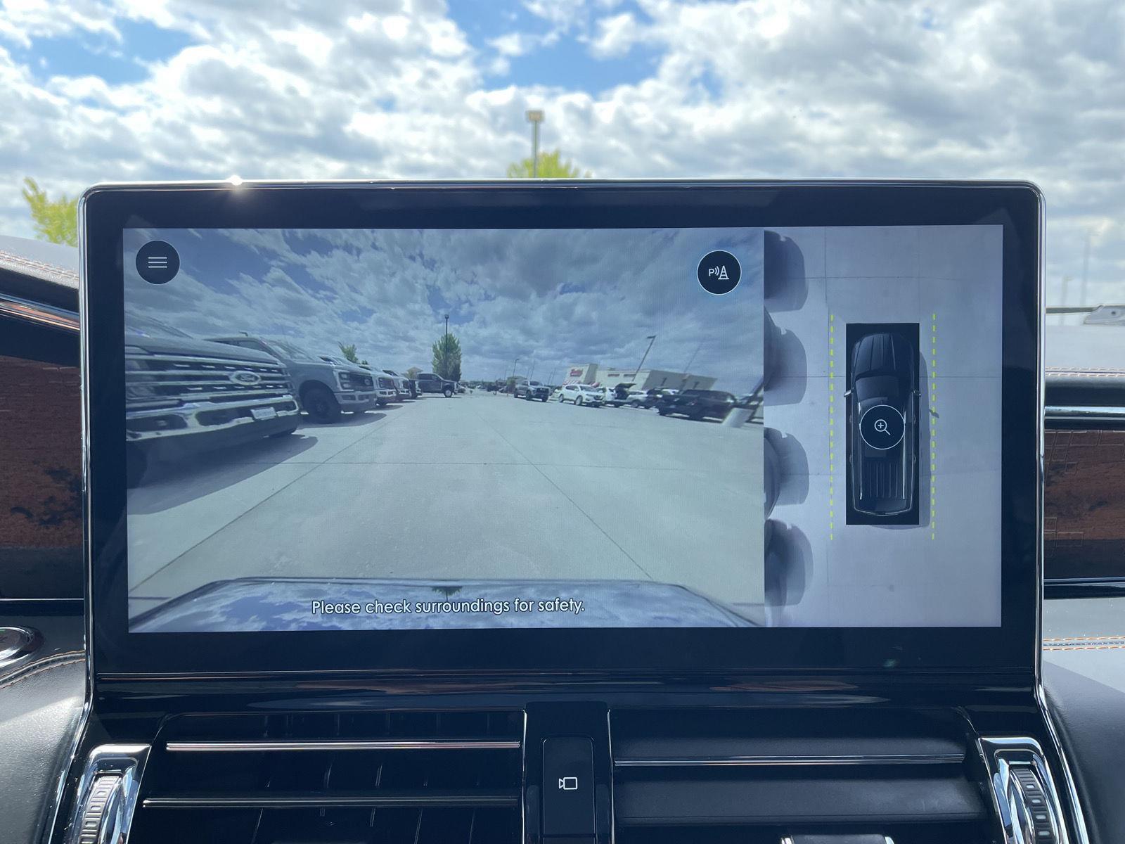 Used 2023 Lincoln Navigator for sale in Lincoln NE