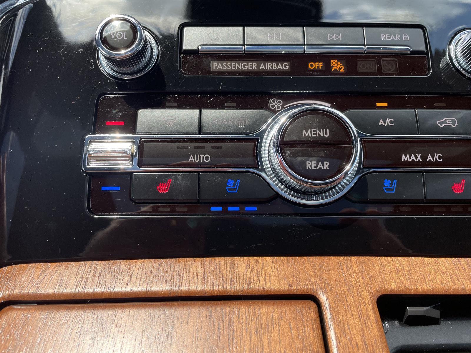 Used 2023 Lincoln Navigator for sale in Lincoln NE