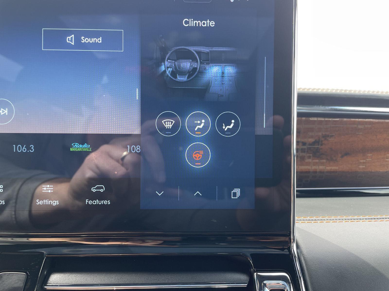 Used 2023 Lincoln Navigator for sale in Lincoln NE