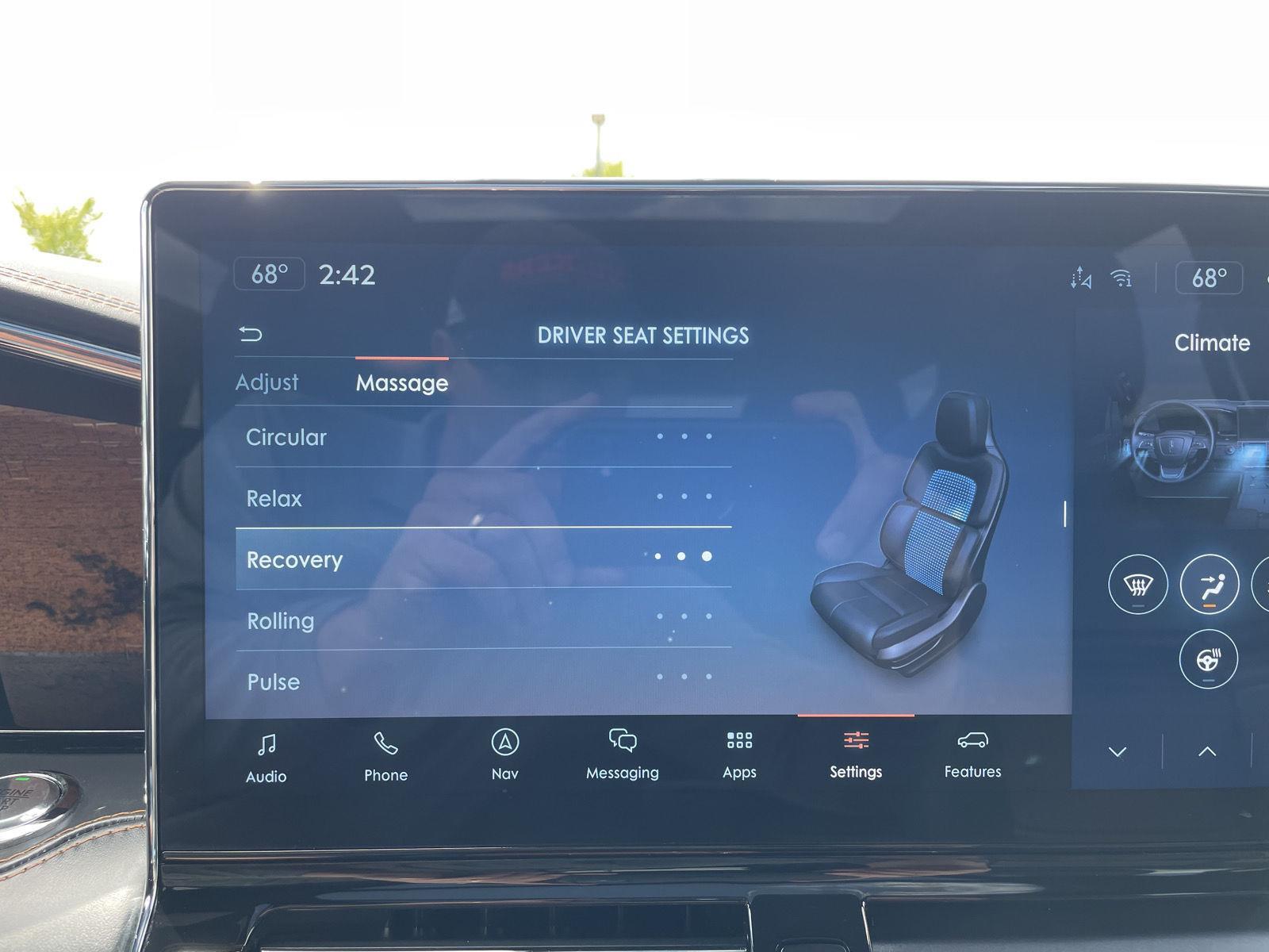 Used 2023 Lincoln Navigator for sale in Lincoln NE