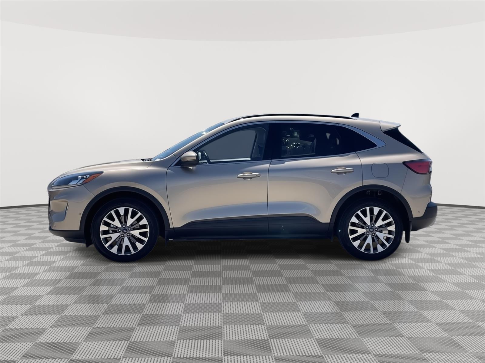 Used 2020 Ford Escape for sale in Lincoln NE