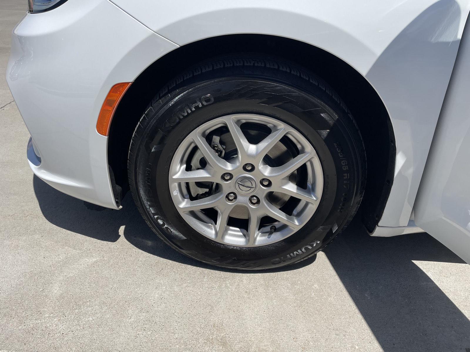 Used 2024 Chrysler Pacifica for sale in Lincoln NE