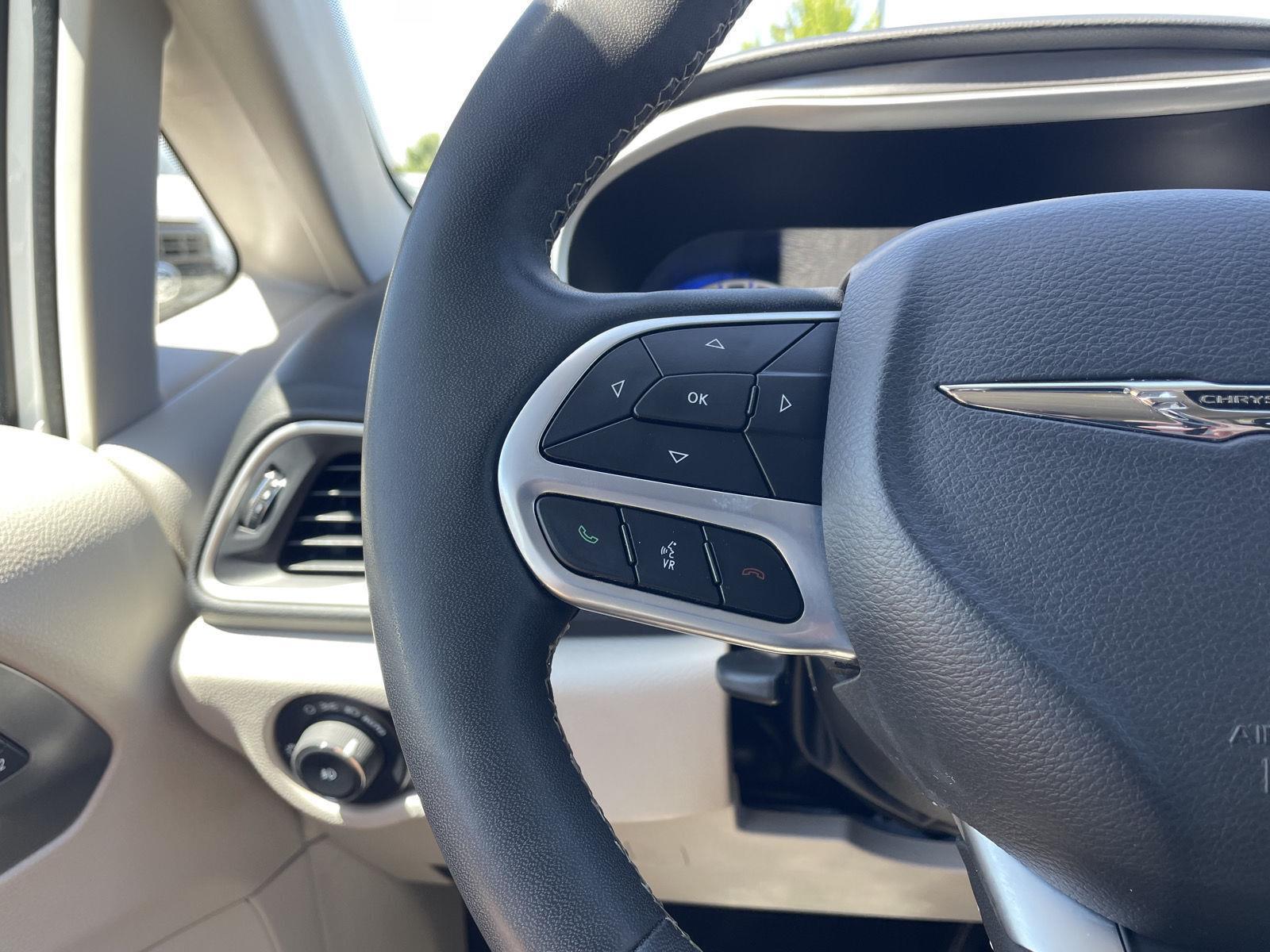 Used 2024 Chrysler Pacifica for sale in Lincoln NE