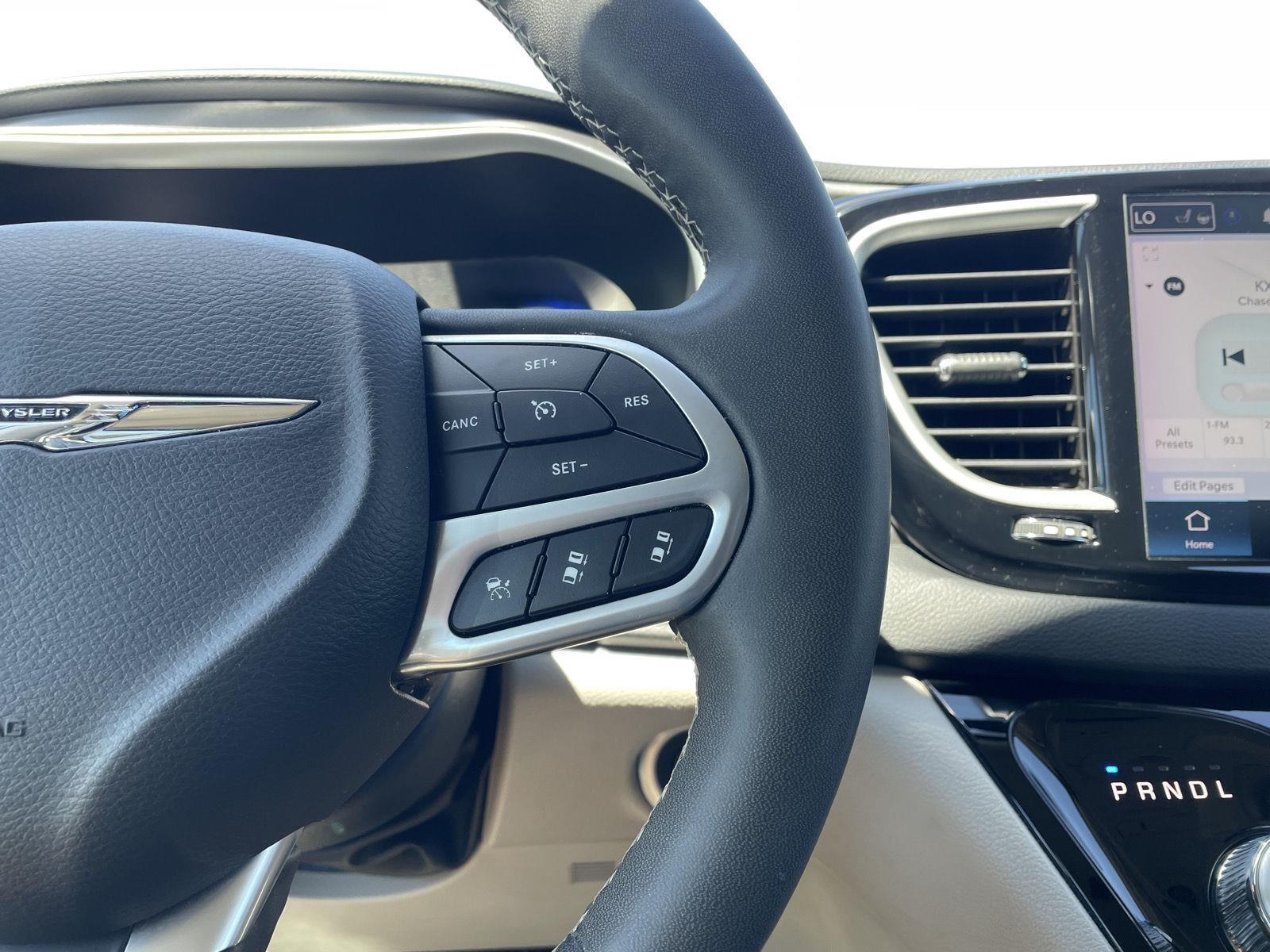 Used 2024 Chrysler Pacifica for sale in Lincoln NE