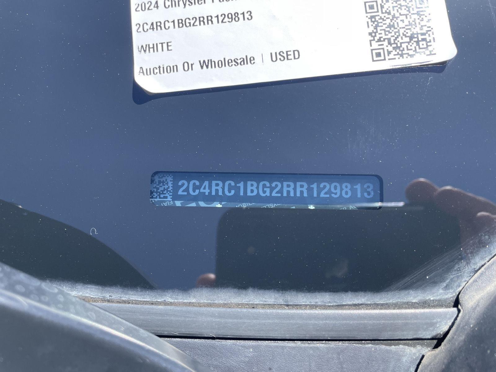 Used 2024 Chrysler Pacifica for sale in Lincoln NE