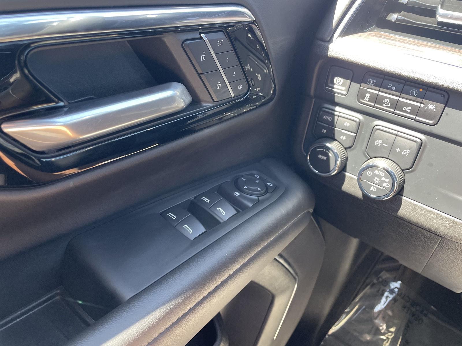Used 2025 Chevrolet Suburban for sale in Lincoln NE