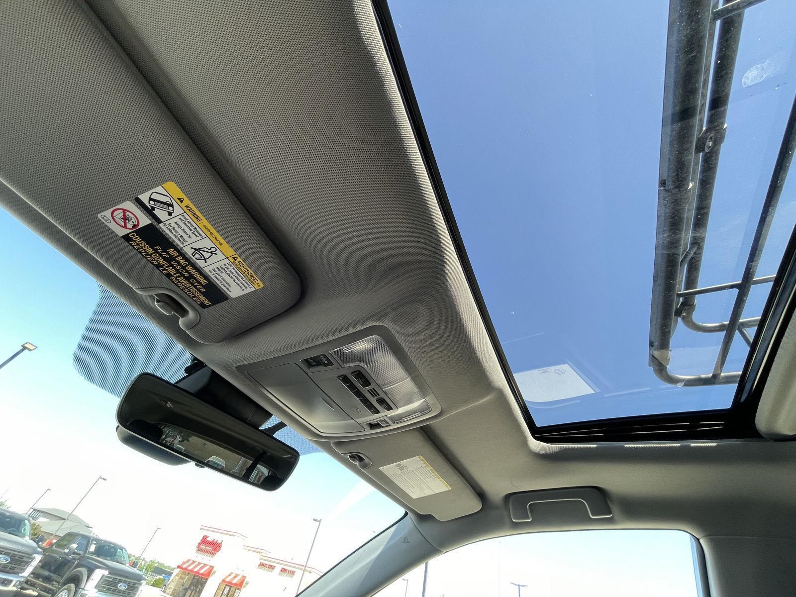 Used 2018 Toyota Highlander for sale in Lincoln NE