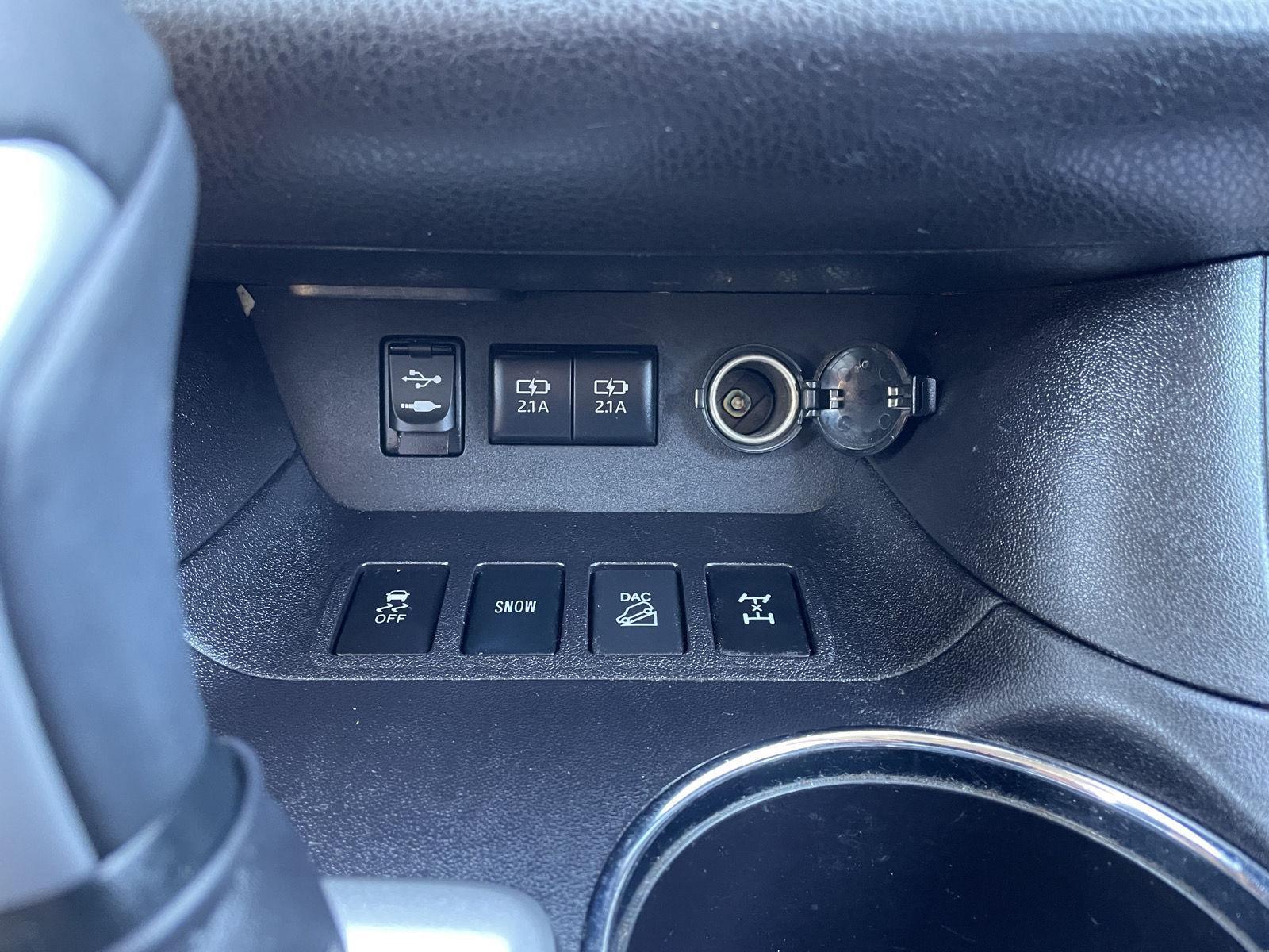 Used 2018 Toyota Highlander for sale in Lincoln NE