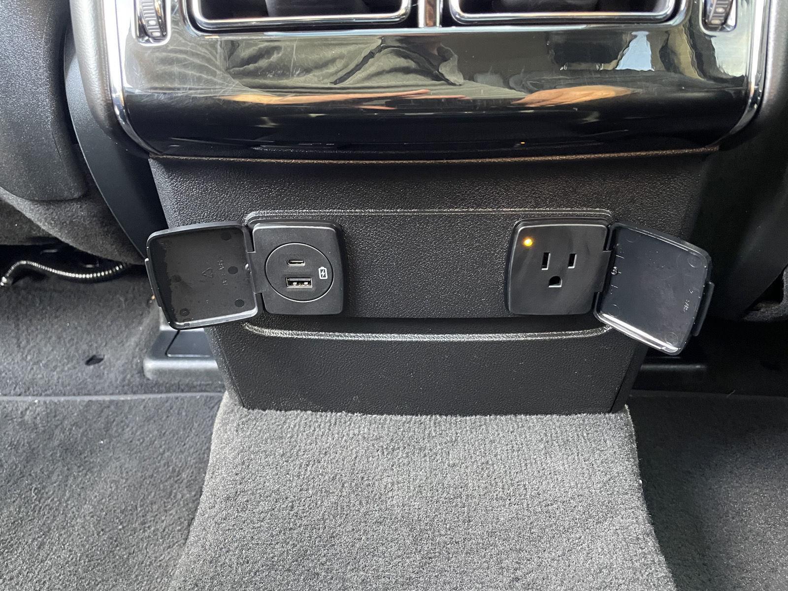 Used 2023 Lincoln Aviator for sale in Lincoln NE