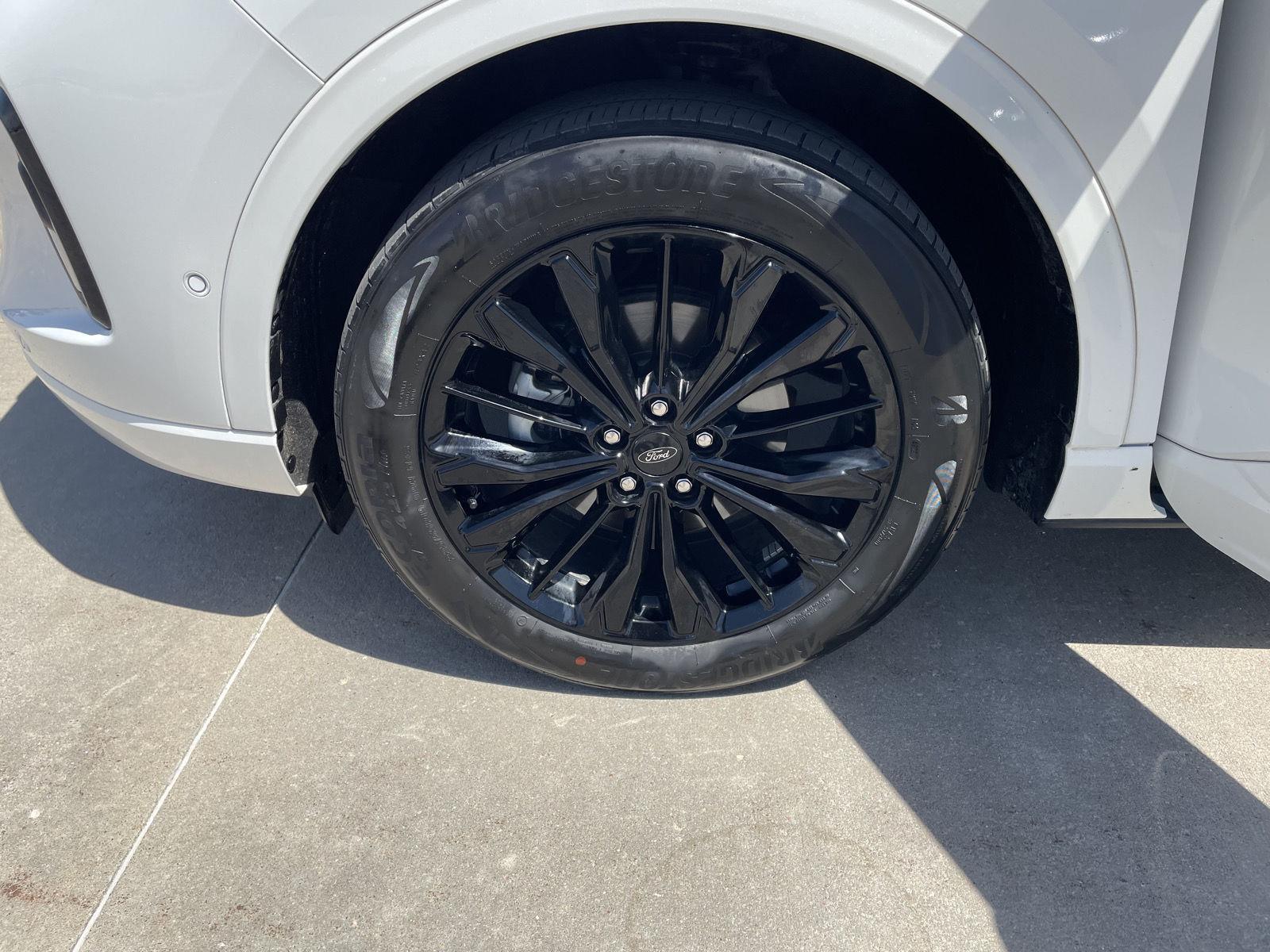 Pre-Owned 2023 Ford Escape for sale in Lincoln NE