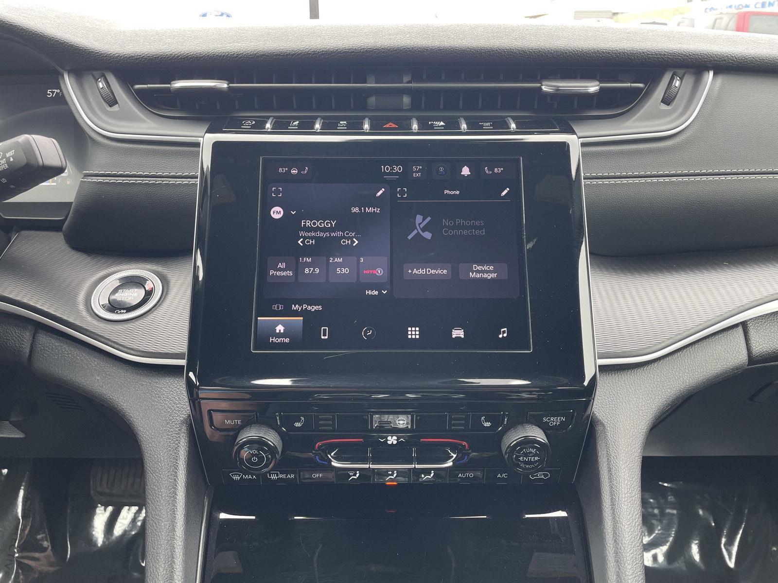 Vehicle photo 22