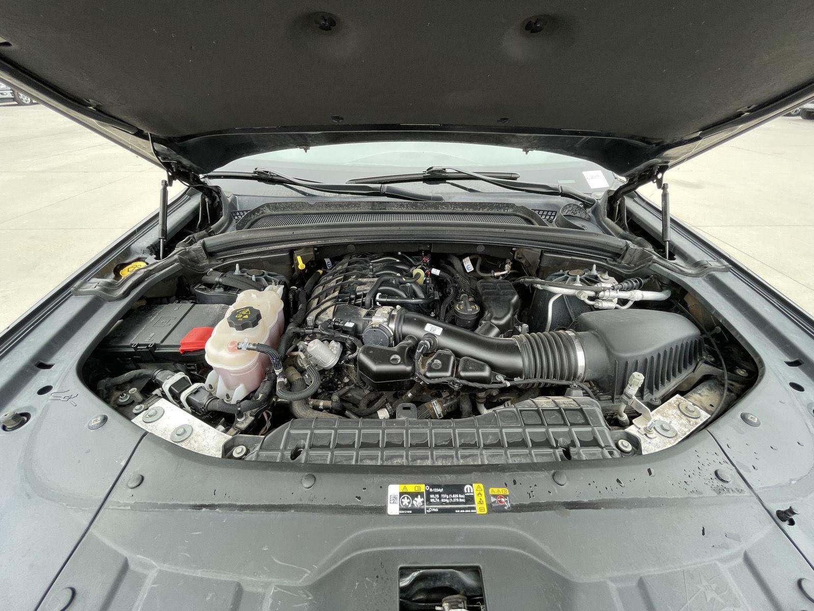 Vehicle photo 34