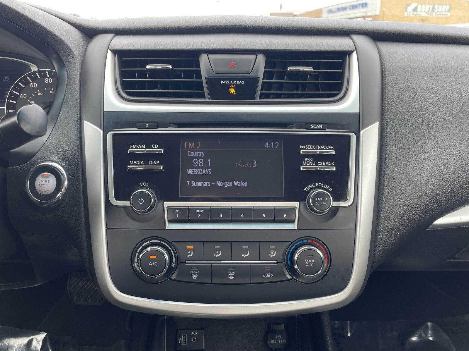 Used 2018 Nissan Altima for sale in Lincoln NE