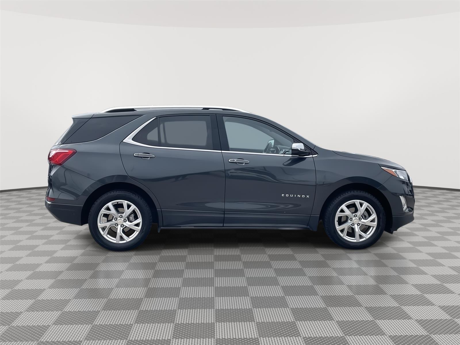 Used 2020 Chevrolet Equinox for sale in Lincoln NE
