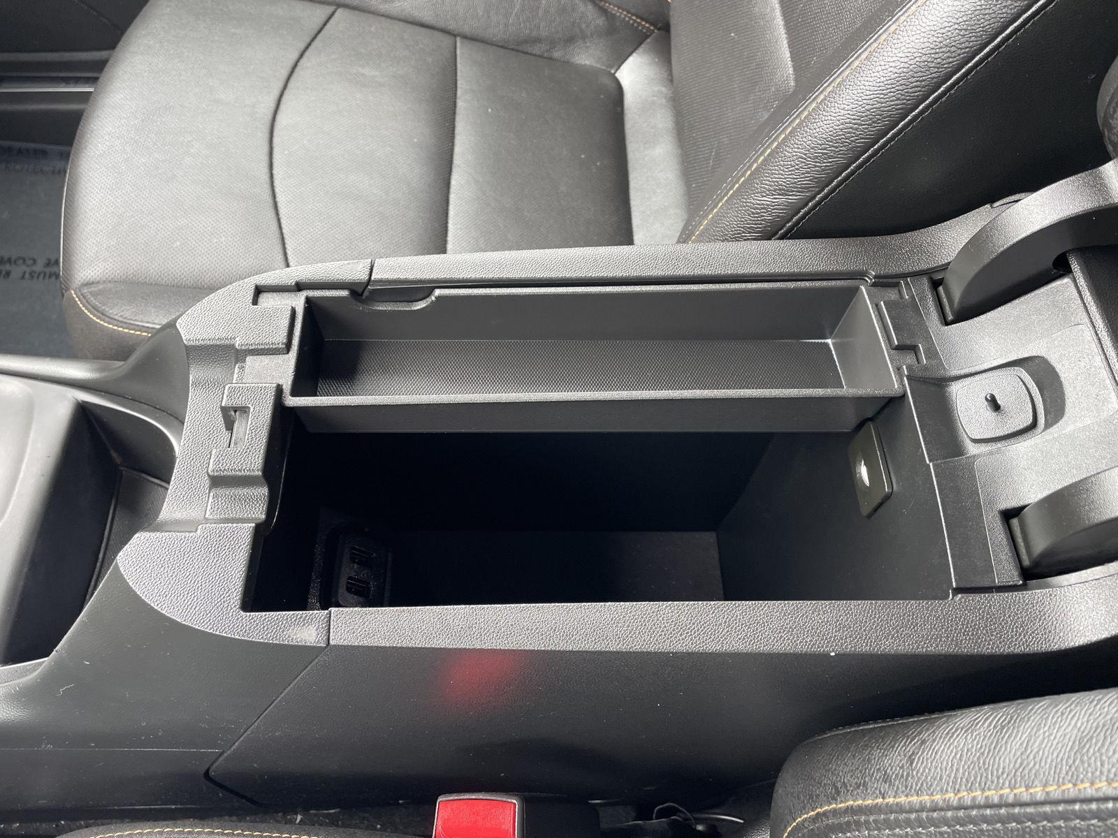 Used 2020 Chevrolet Equinox for sale in Lincoln NE