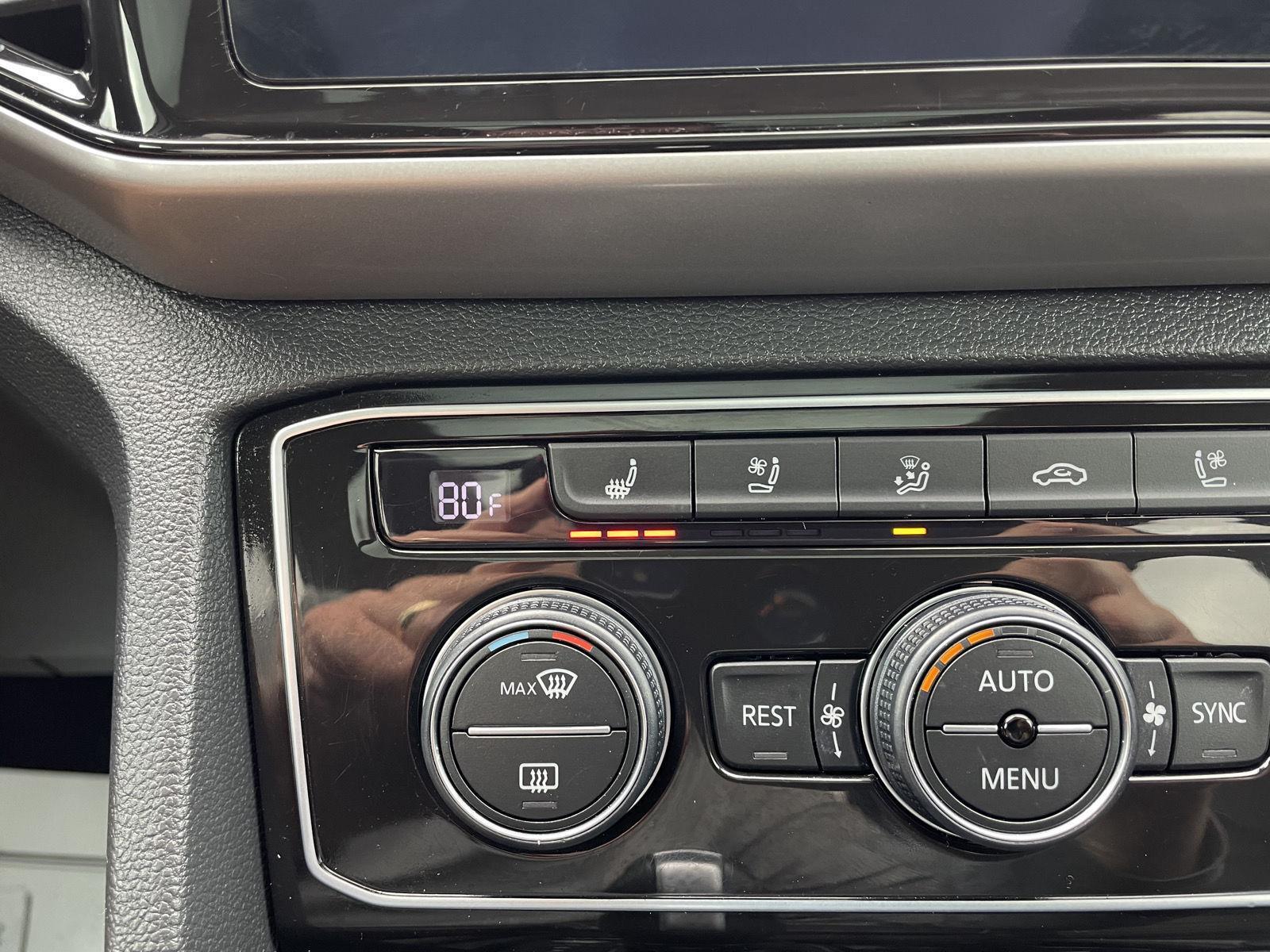 Used 2021 Volkswagen Atlas for sale in Lincoln NE