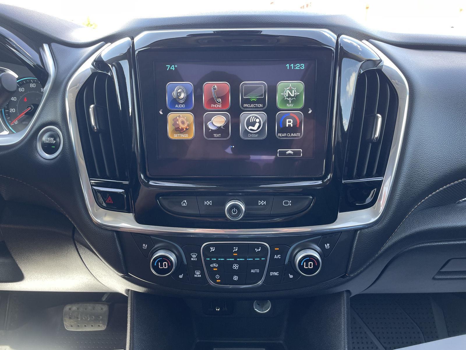 Vehicle photo 26