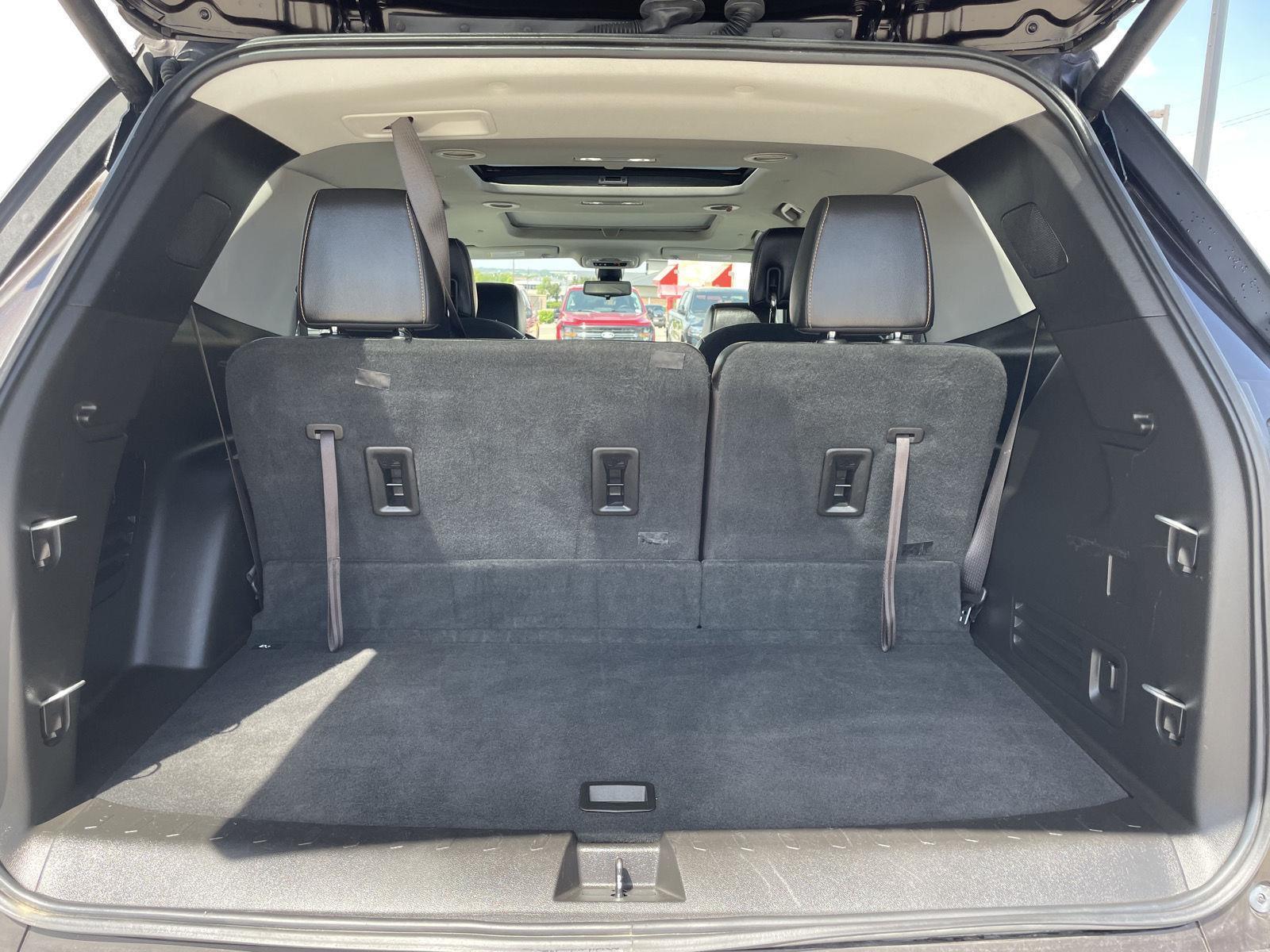 Vehicle photo 42
