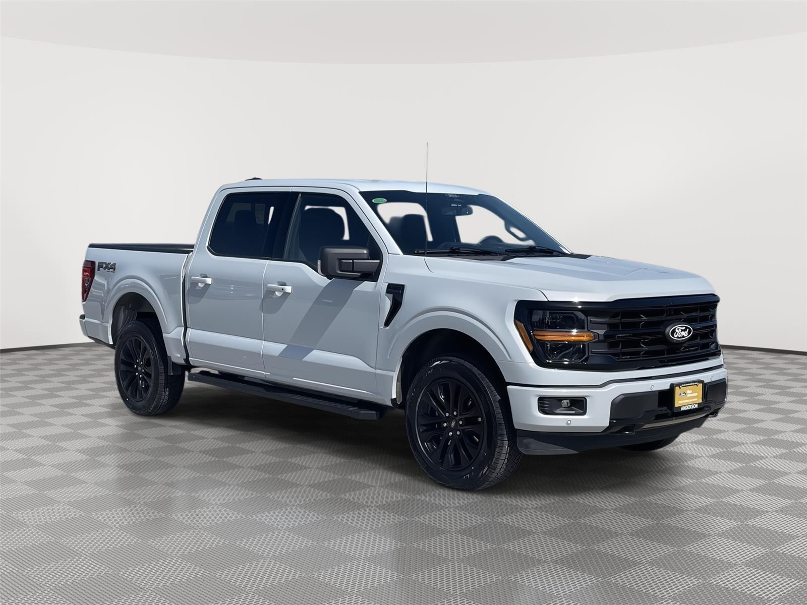 Vehicle photo 5