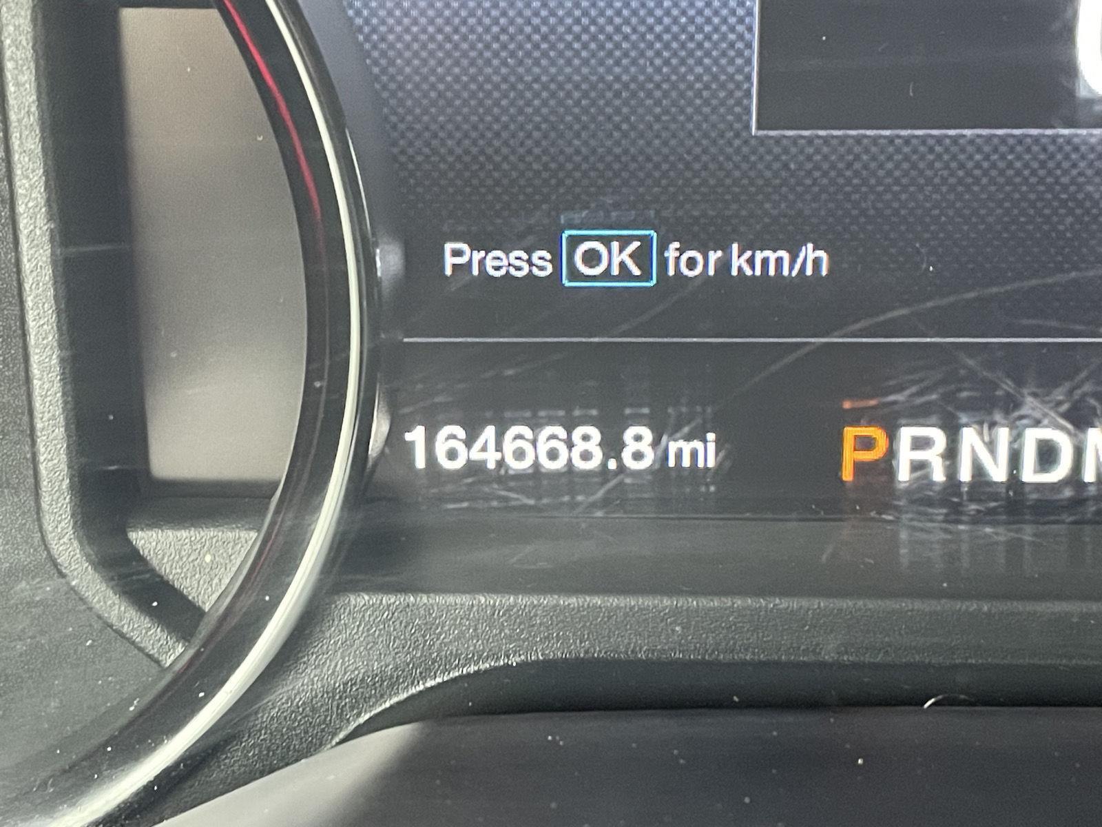 Vehicle photo 3