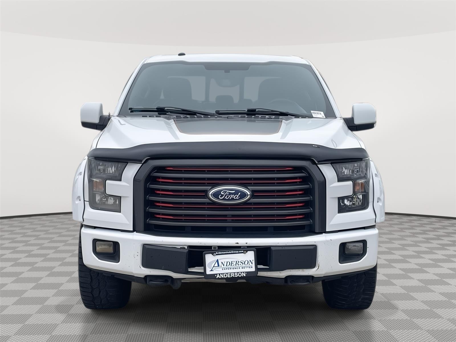 Vehicle photo 4