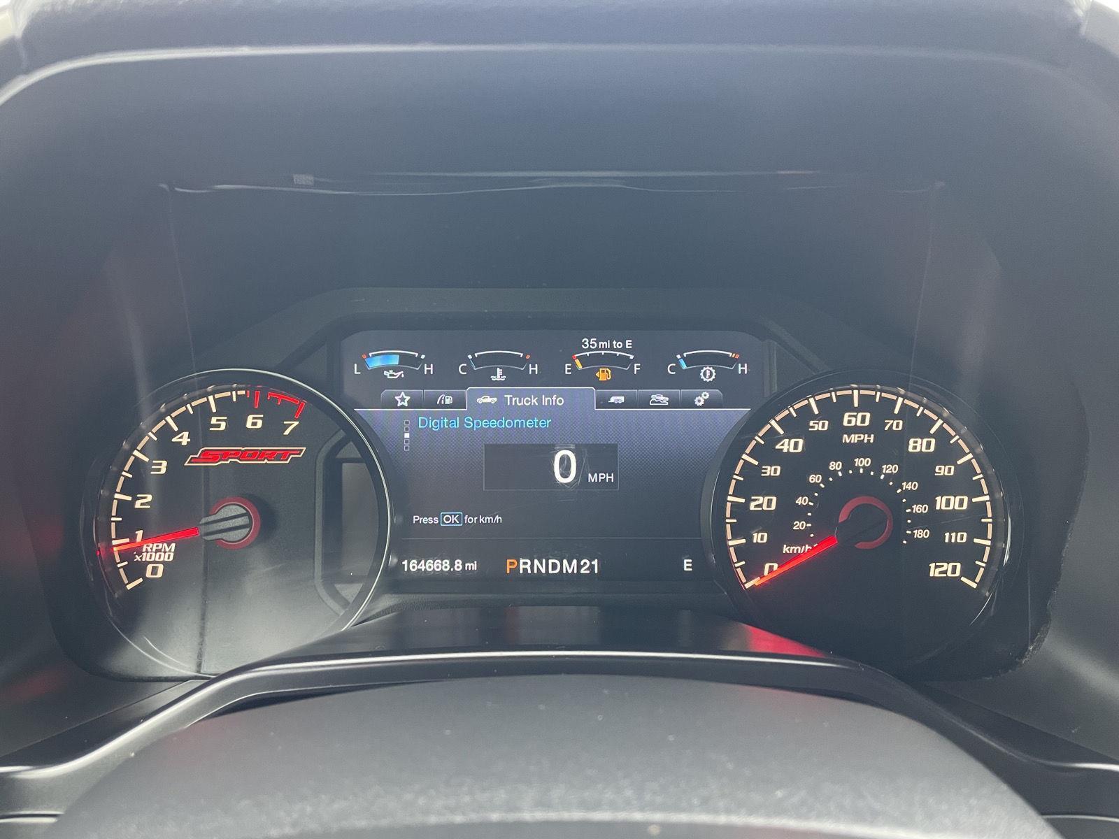 Vehicle photo 14