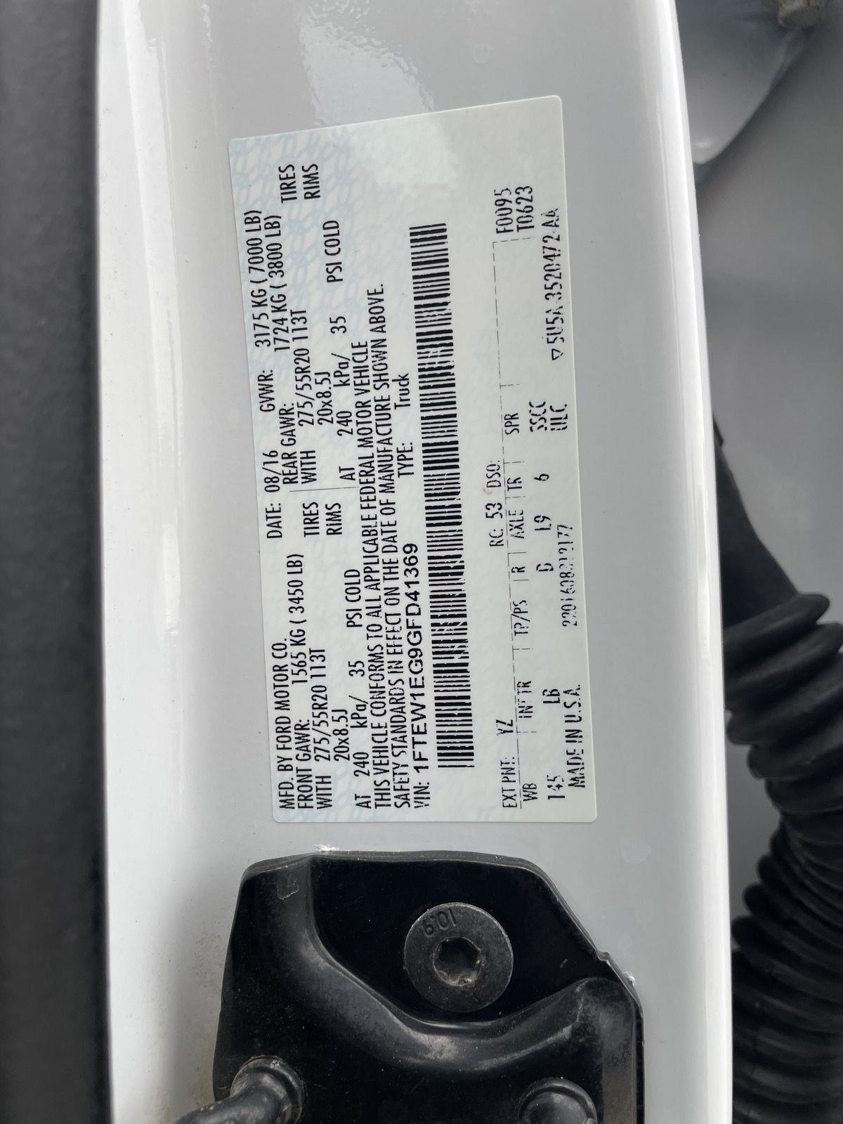 Vehicle photo 35