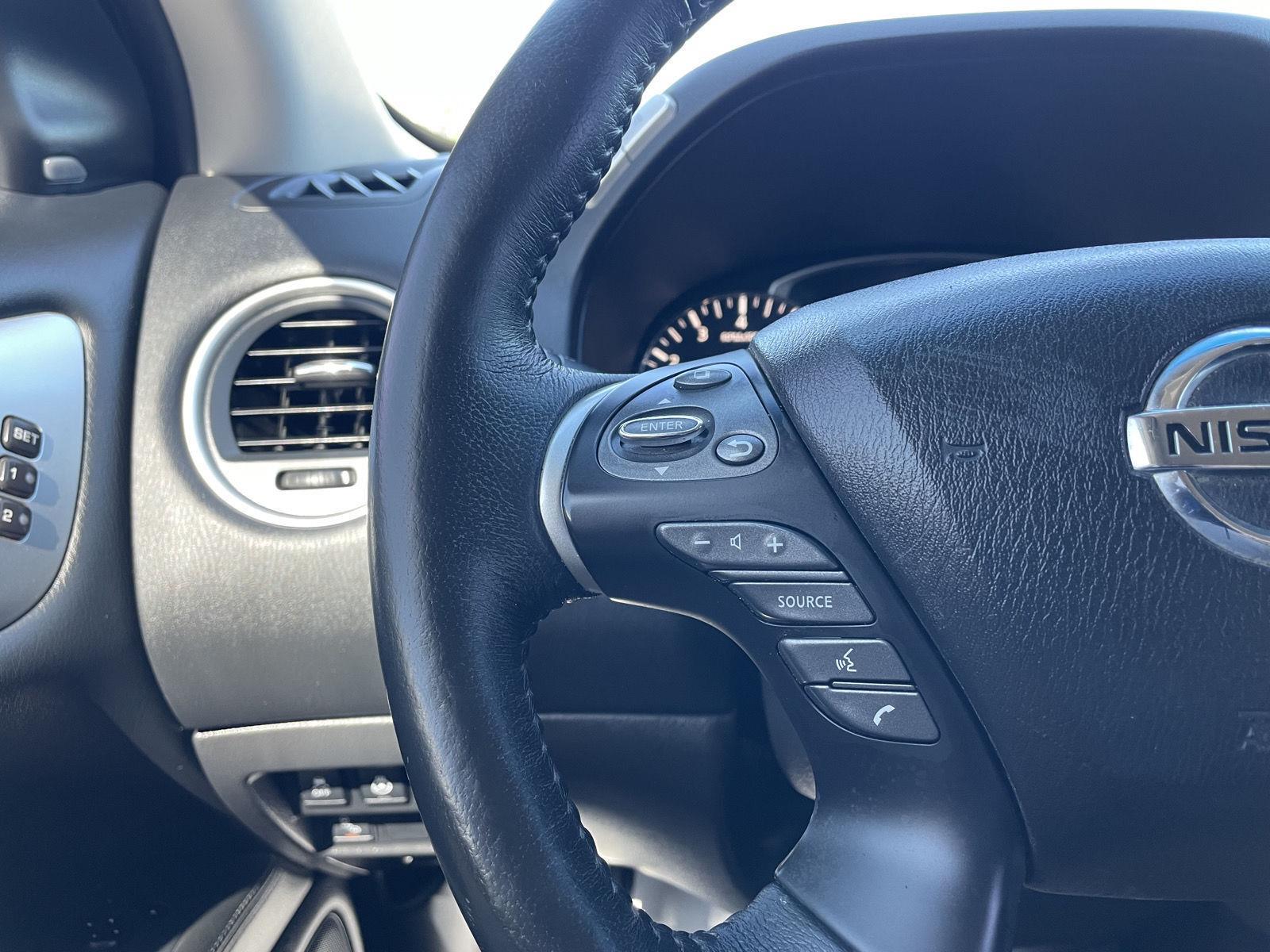 Used 2018 Nissan Pathfinder for sale in Lincoln NE
