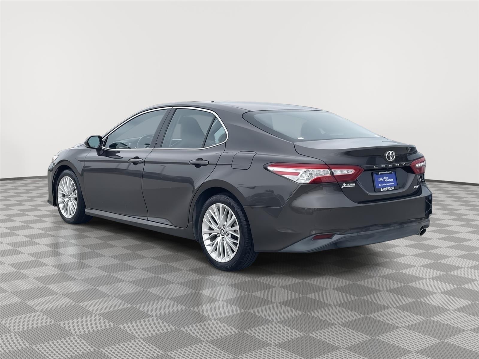 Used 2018 Toyota Camry for sale in Lincoln NE