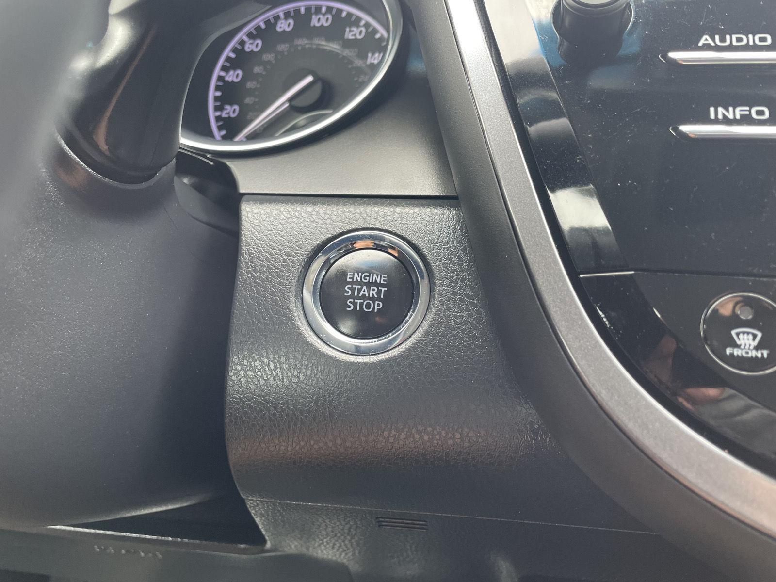 Used 2018 Toyota Camry for sale in Lincoln NE