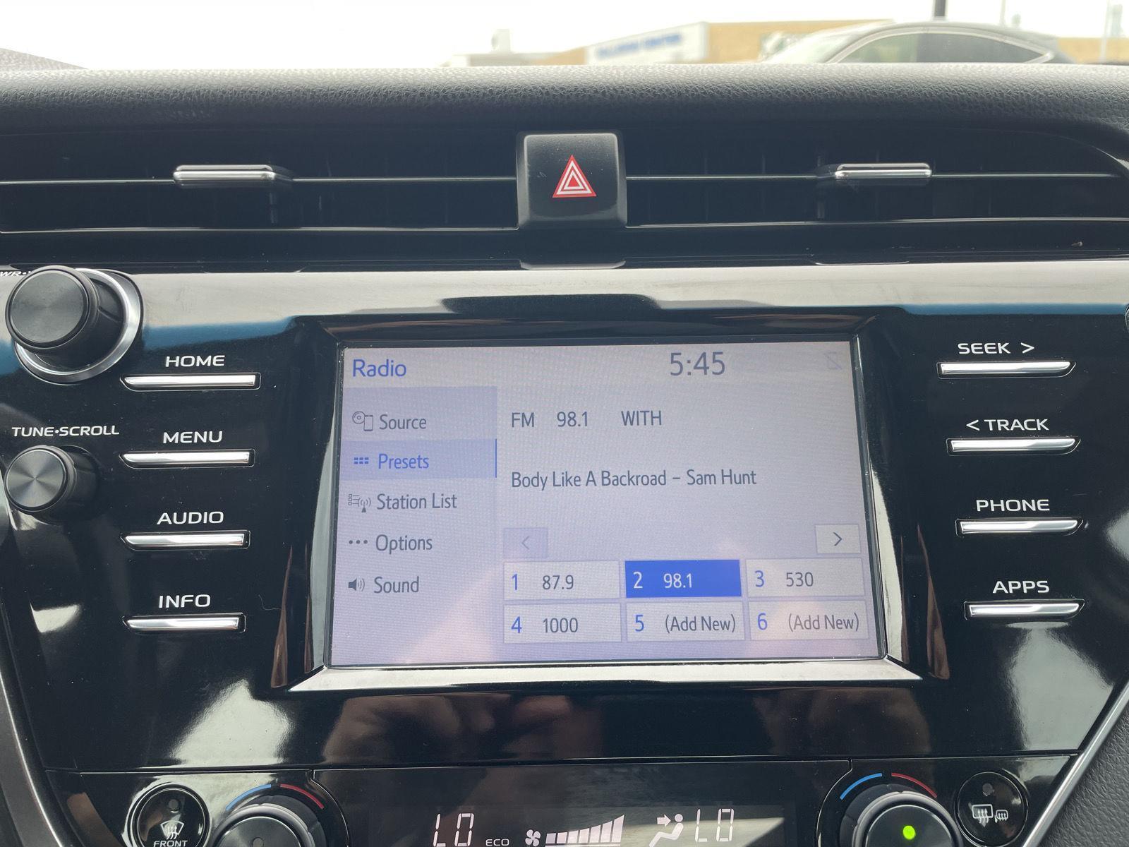 Used 2018 Toyota Camry for sale in Lincoln NE