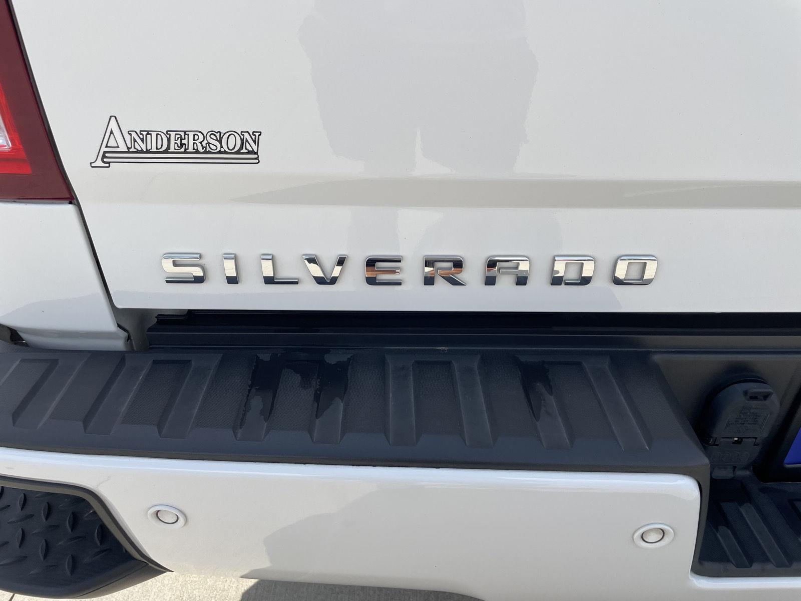 Vehicle photo 39
