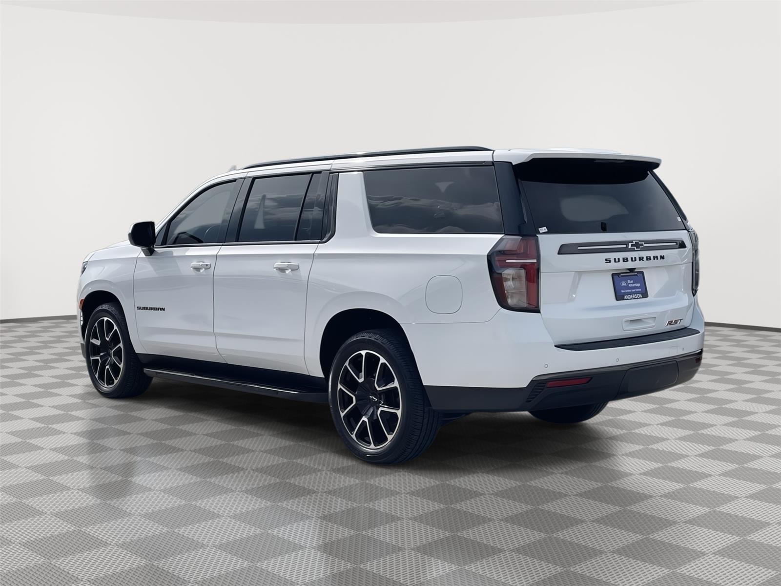 Used 2021 Chevrolet Suburban for sale in Lincoln NE