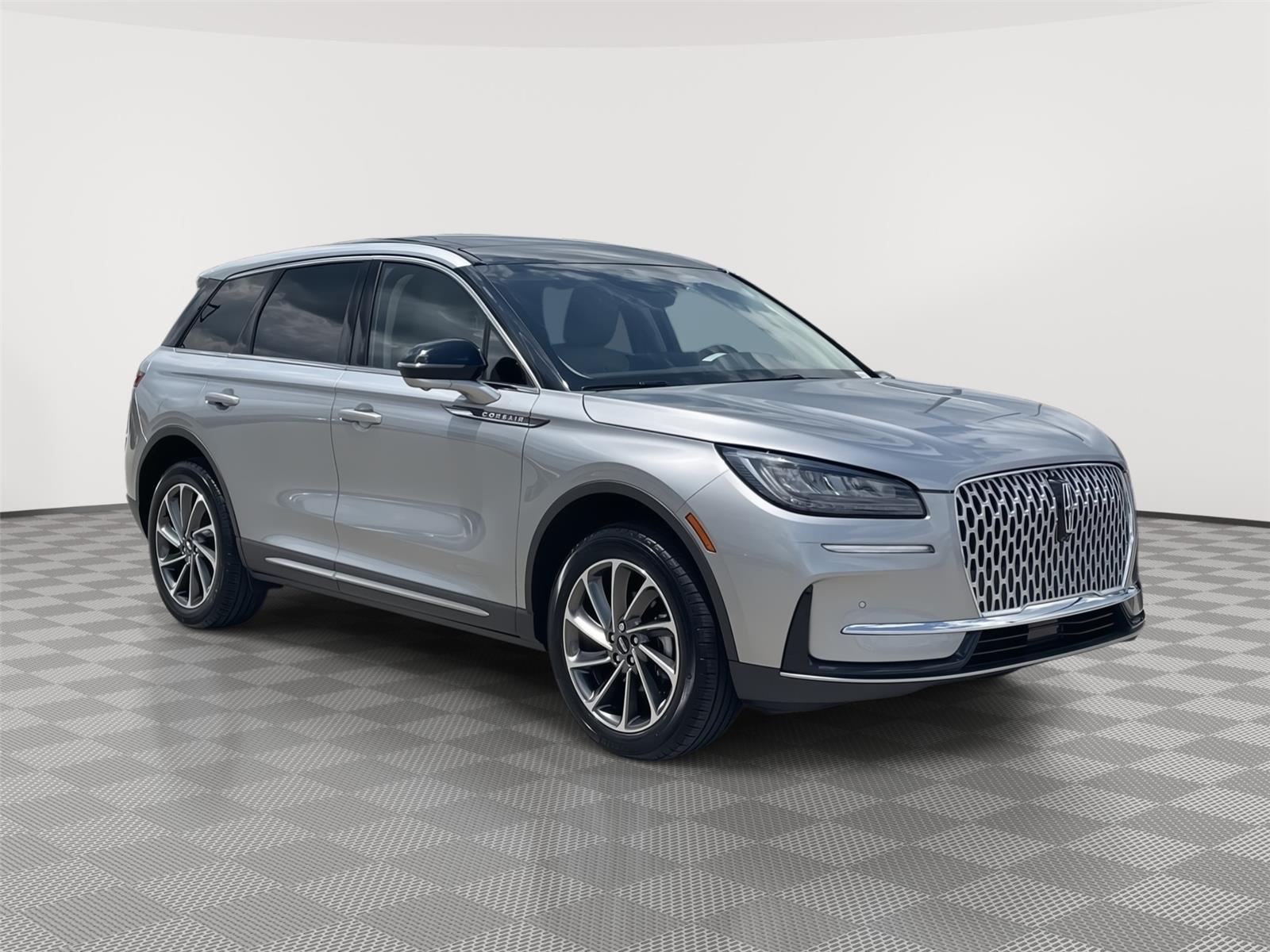 Vehicle photo 5