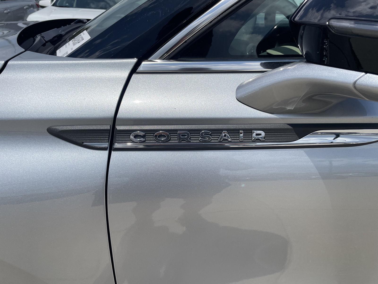Vehicle photo 38