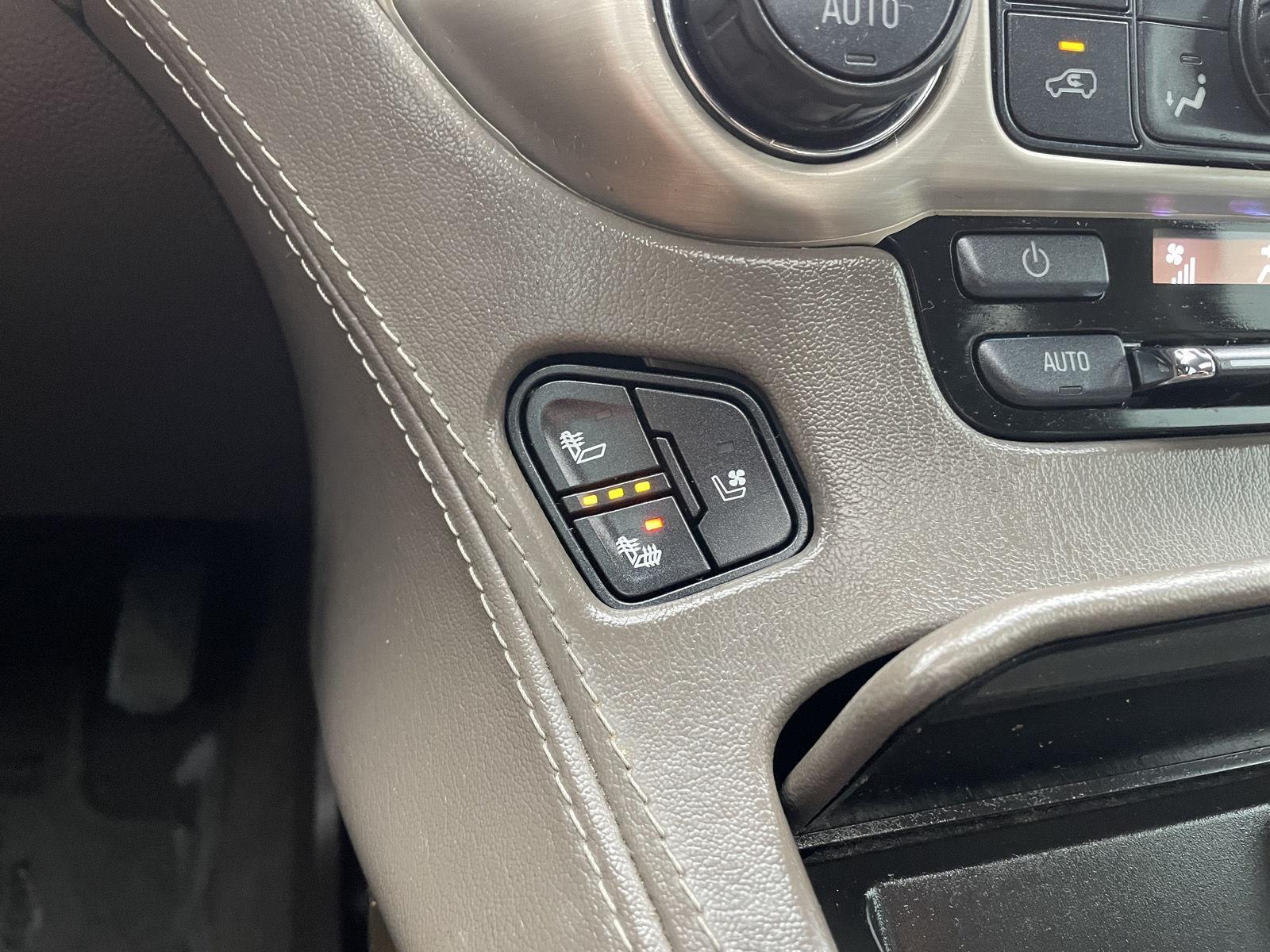 Vehicle photo 31