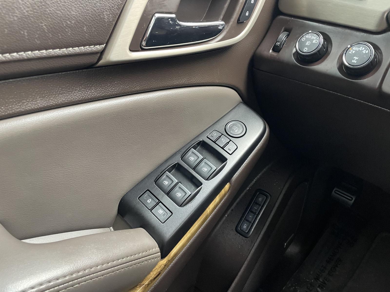 Vehicle photo 36